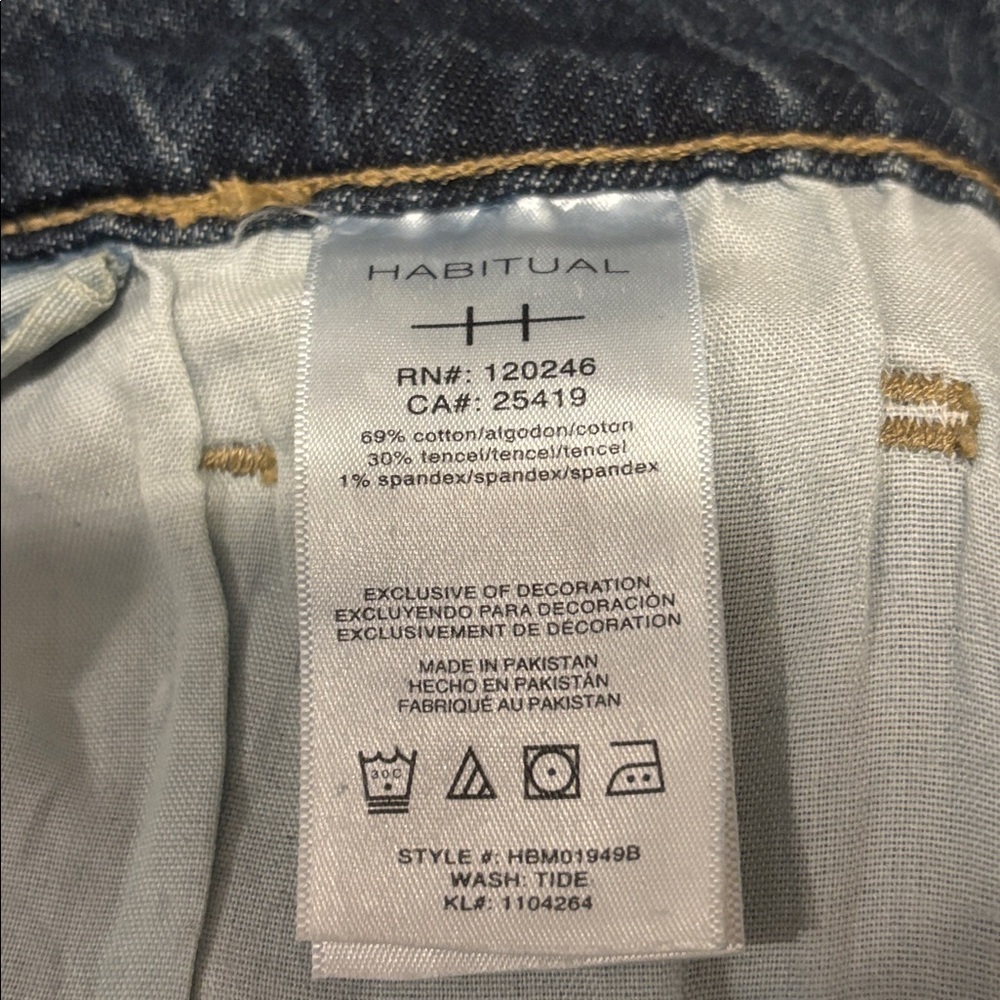 NWT Habitual Peyton Cuffed Straight Leg Jeans 27 - Picture 12 of 15